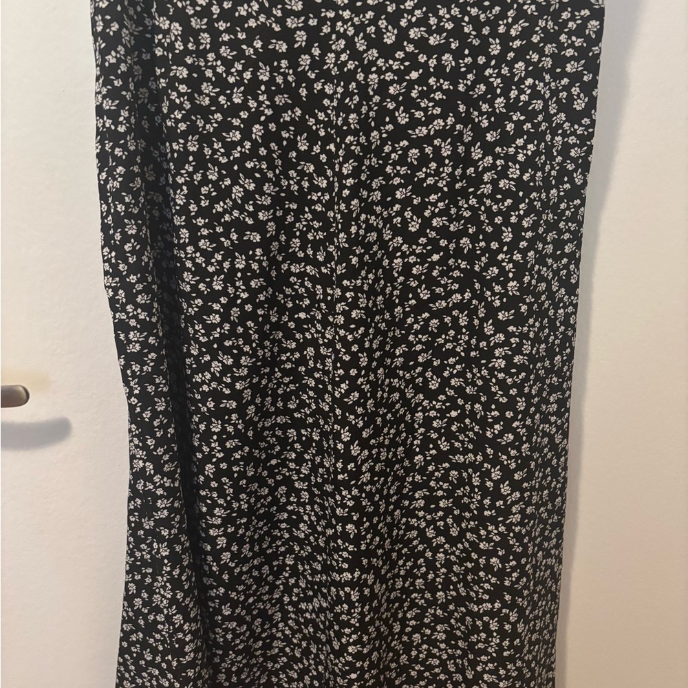SHEIN Black and White Floral Maxi Skirt